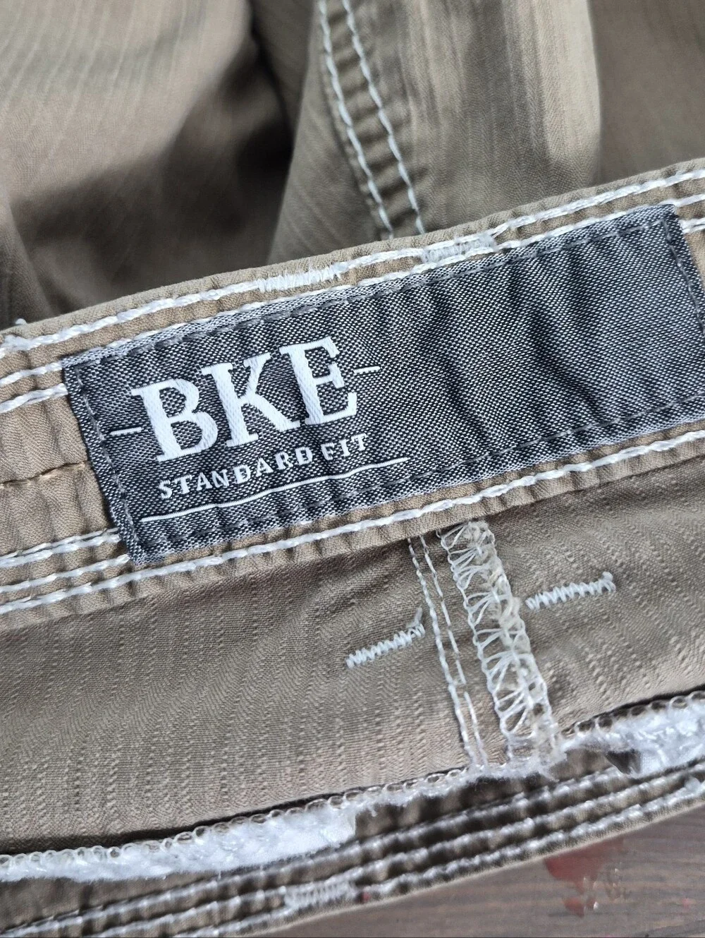 BKE Men's Standard Fit Shorts Tan Size 30 Waist